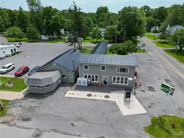 Cape Vincent, NY 13618,112 E Broadway ST