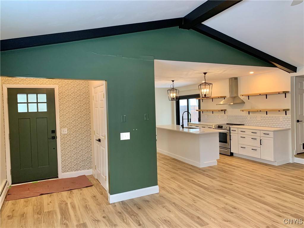 New Hartford, NY 13413,9 Bromwich RD
