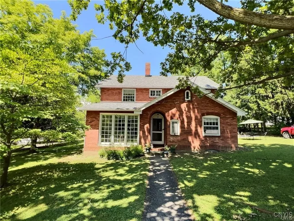 Aurora, NY 13026,11 Wells RD