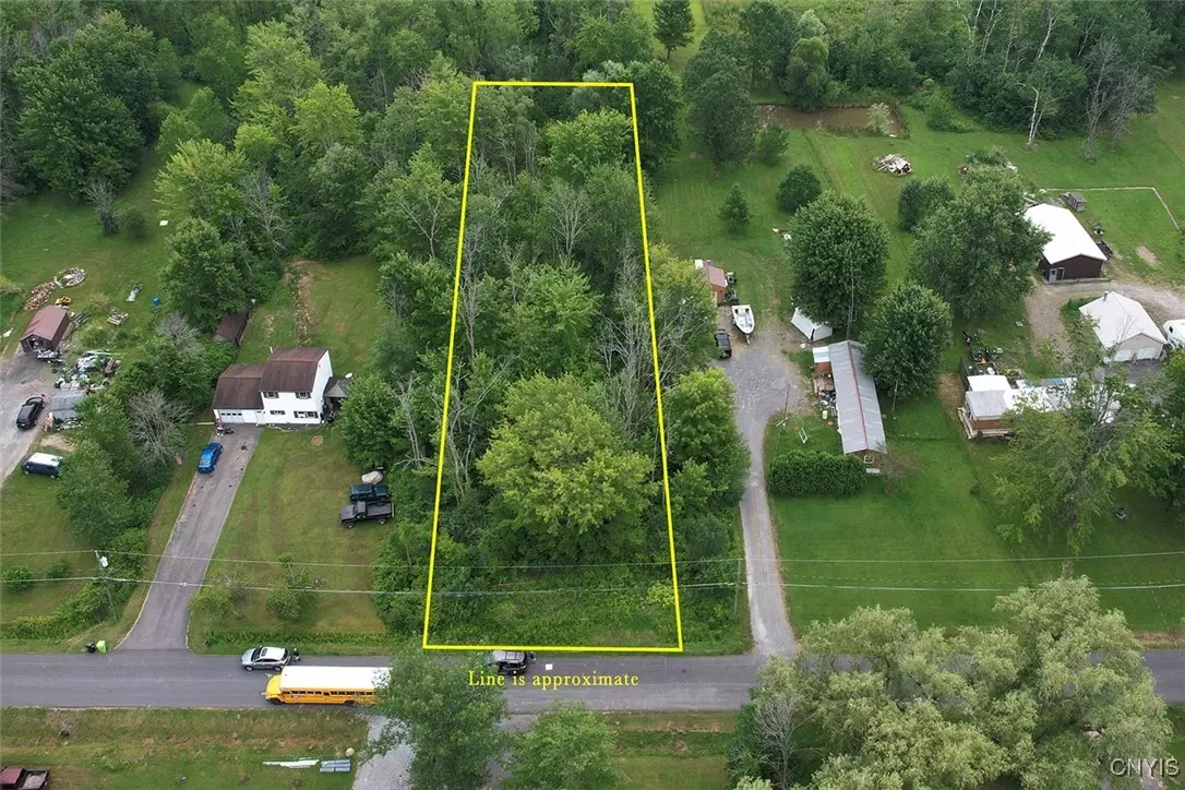 Chittenango, NY 13037,8962 Tyler RD