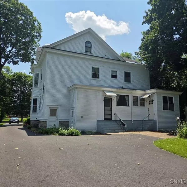 Oneida, NY 13421,109 E Grove ST #2