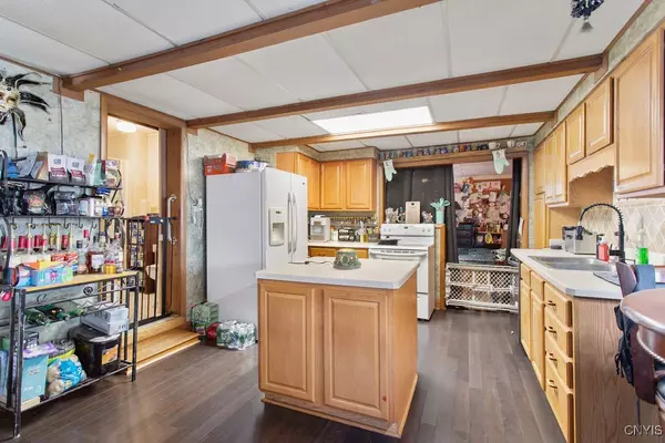 Liverpool, NY 13088,401 Electronics Pkwy