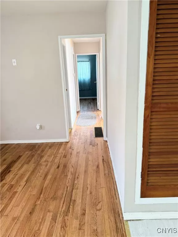Whitesboro, NY 13492,56 Hollywood DR