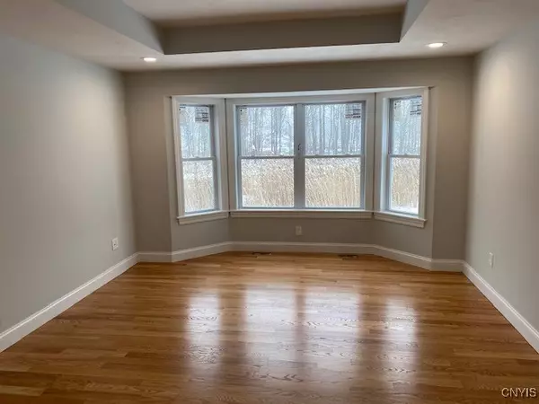 Chittenango, NY 13037,224 Marineview DR