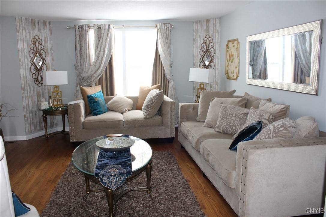 Cicero, NY 13039,8752 Honeycomb
