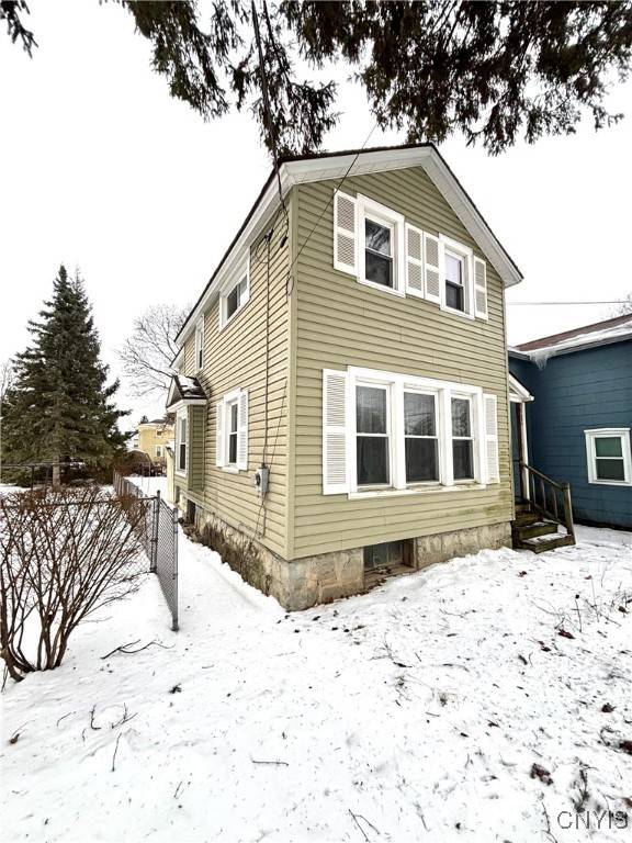68 Frances ST, Auburn, NY 13021