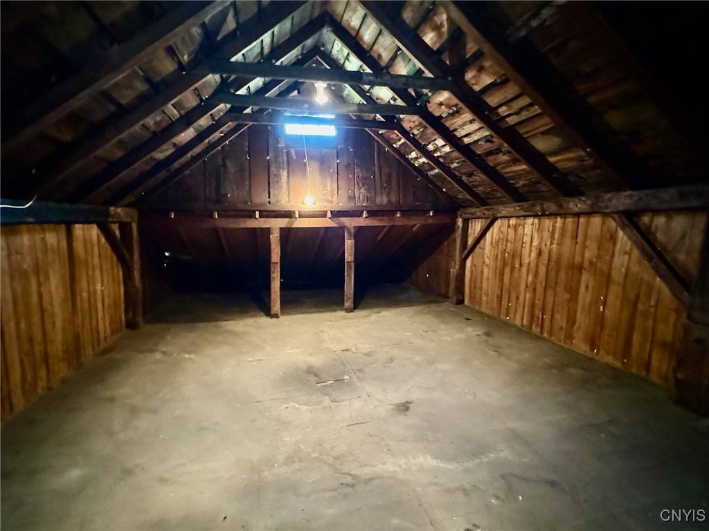 Oneida, NY 13421,29 E 2nd ST