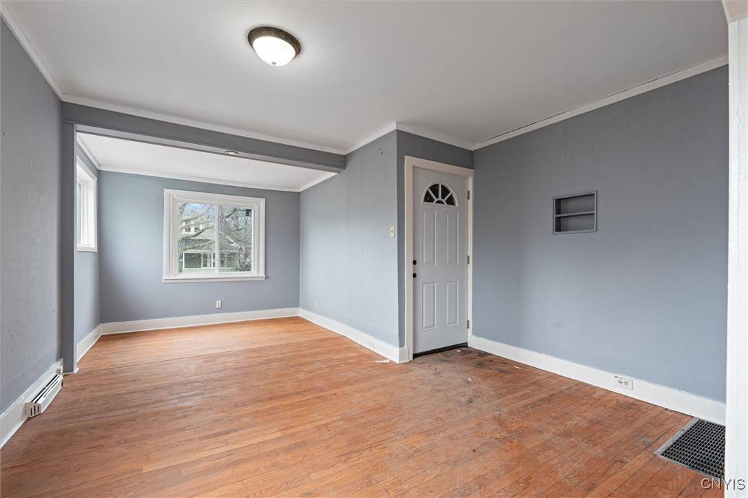 Syracuse, NY 13203,258 Woodruff AVE