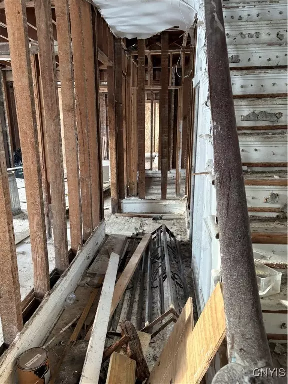 Oswego, NY 13126,97 W Cayuga ST