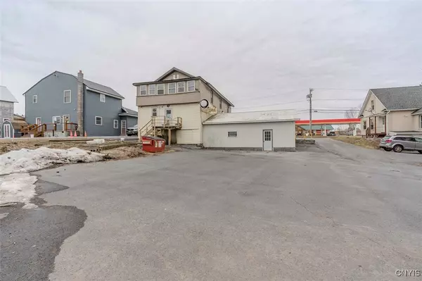 Carthage, NY 13619,93 Bridge ST