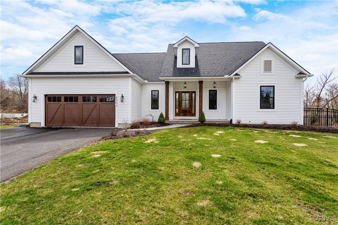 Manlius, NY 13104,4909 Bishop Brook CIR