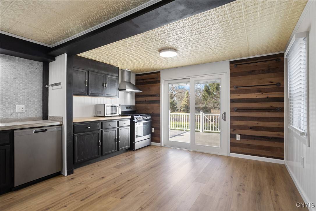 Syracuse, NY 13212,106 Brooke DR
