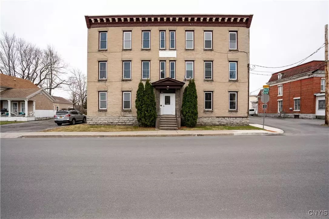 Watertown, NY 13601,140 High ST