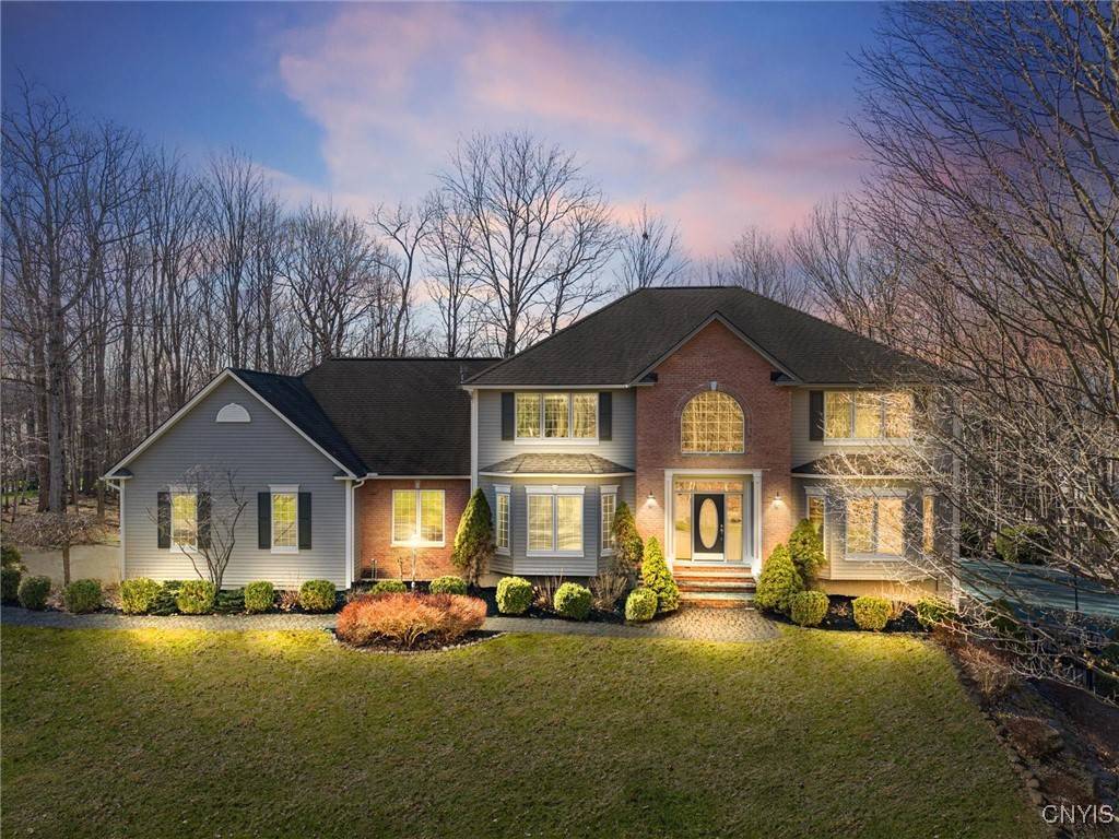 Fayetteville, NY 13066,5175 Balmoral DR