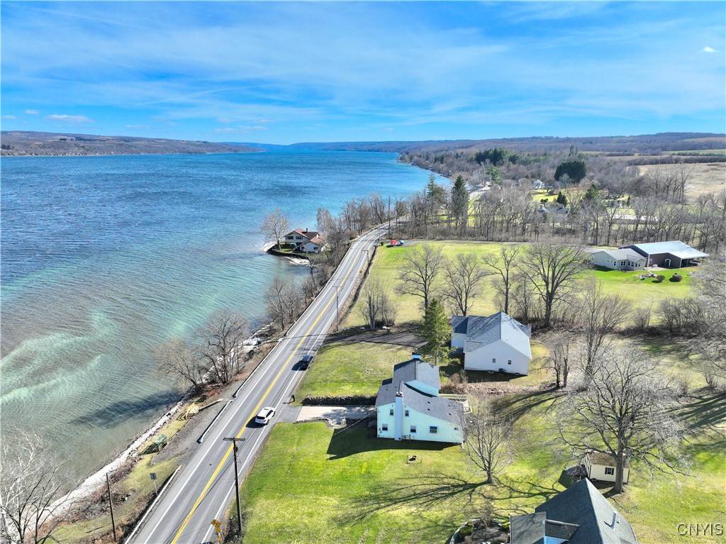 Auburn, NY 13021,5107 W Lake RD