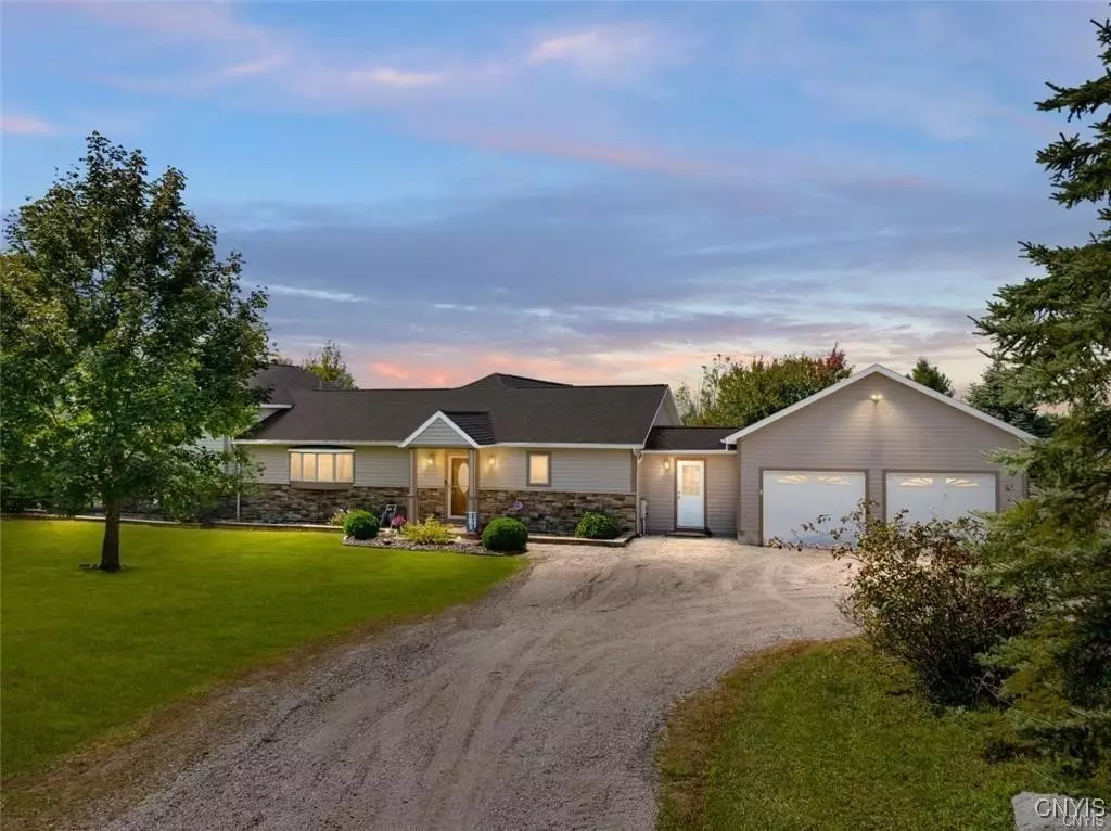 Cazenovia, NY 13035,1268 Peth RD