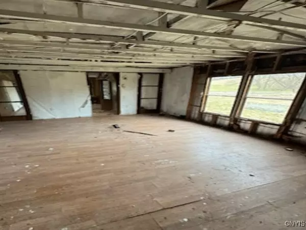 Pavilion, NY 14525,655 Perry RD