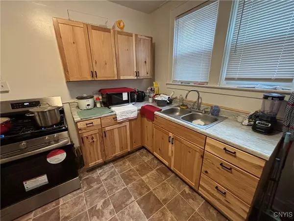 Syracuse, NY 13205,2515 Midland AVE #2517
