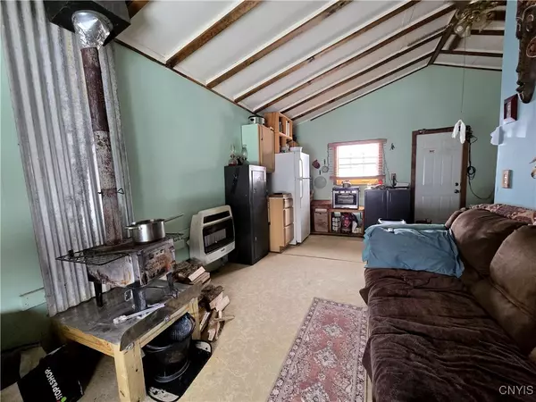 Poland, NY 13431,501 Grande View DR