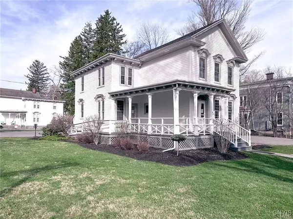 New Hartford, NY 13413,44 Oxford RD