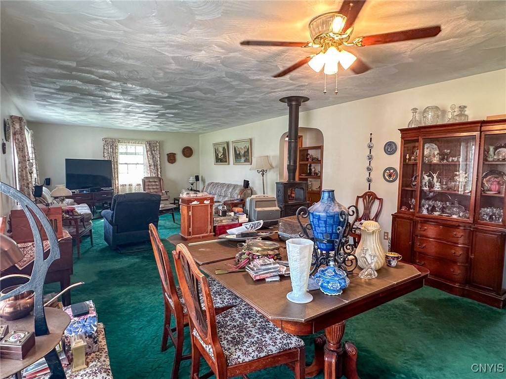 Utica, NY 13502,5485 Walker RD