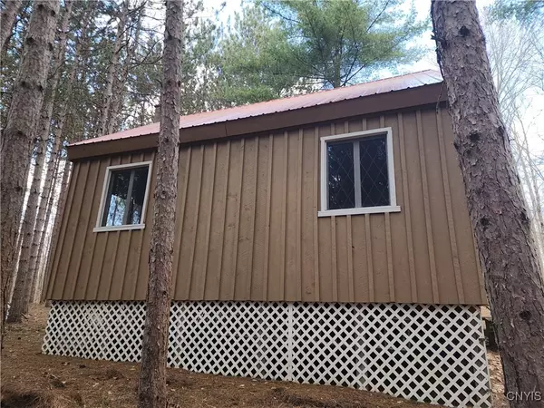 Croghan, NY 13327,9606 Frank Kirch RD