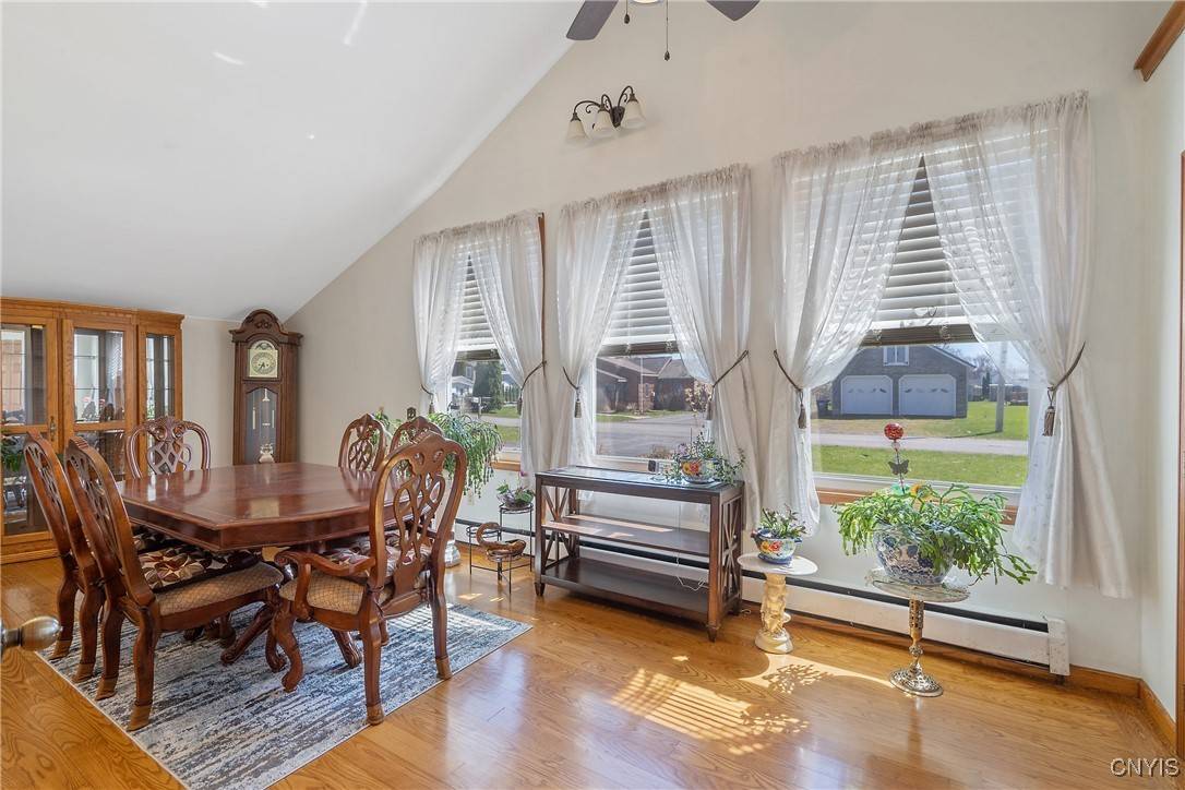 Bridgeport, NY 13037,491 North Shore DR