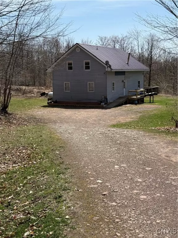 47 Hillsborough RD, Camden, NY 13316