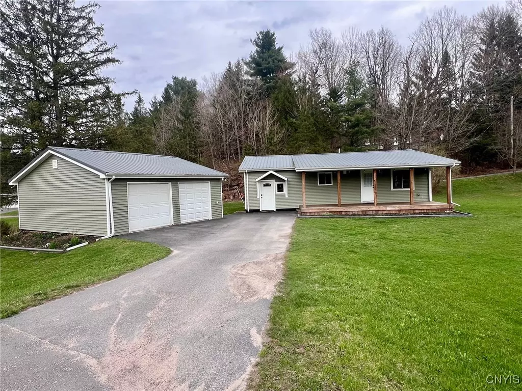 Gouverneur, NY 13642,6 River DR