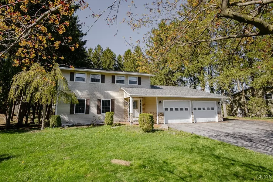 4785 Countryside DR, Syracuse, NY 13215