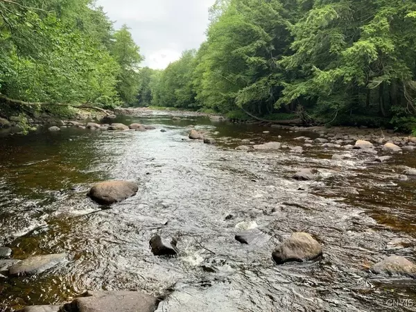 314 County Highway 104,  Stratford,  NY 13470