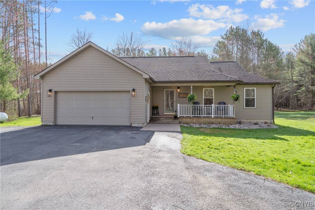 Pulaski, NY 13142,46 Otis Acres DR