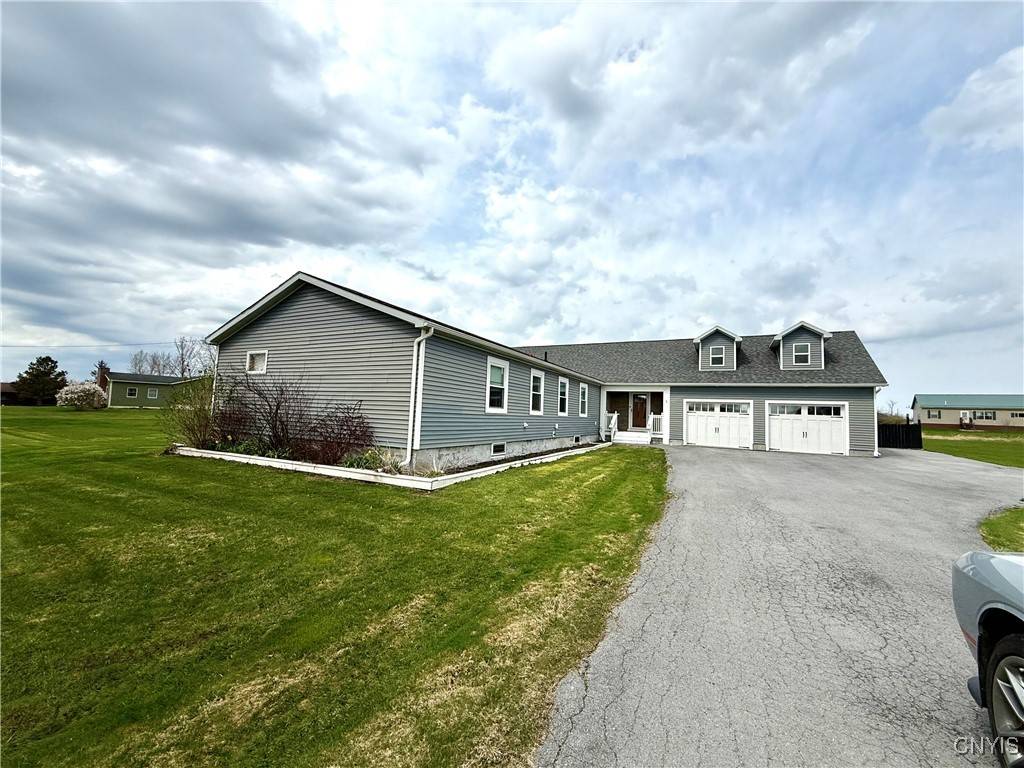 28053 Boat Launch RD, Chaumont, NY 13622