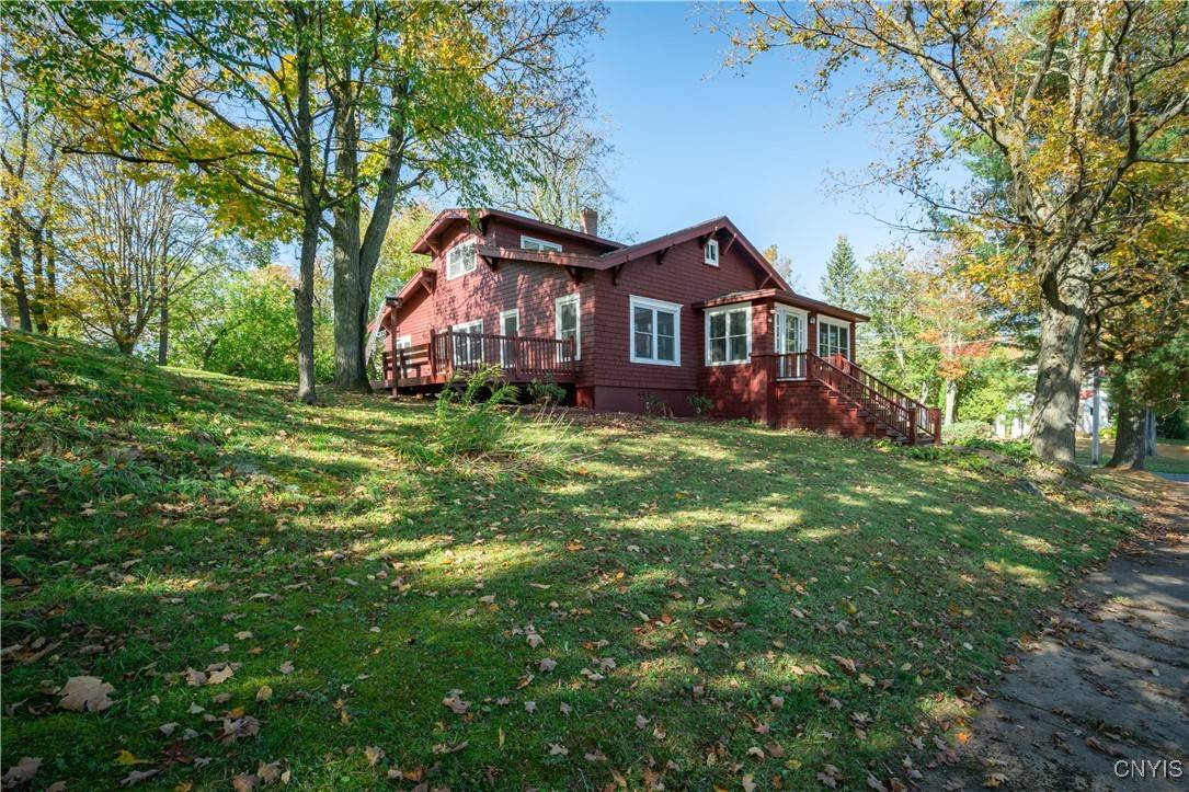 Carthage, NY 13619,889 West ST