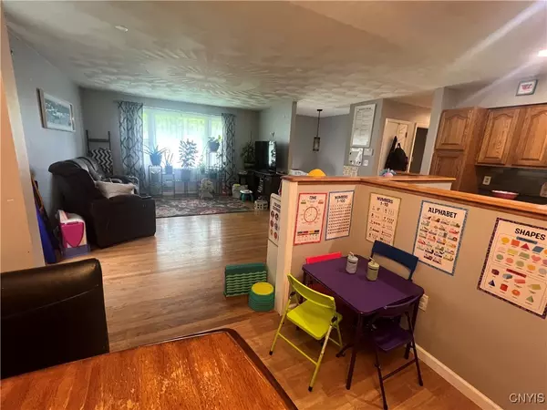 Sauquoit, NY 13456,9414 Willow Brook LN