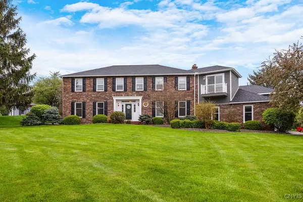 4443 Treetops CIR, Manlius, NY 13104