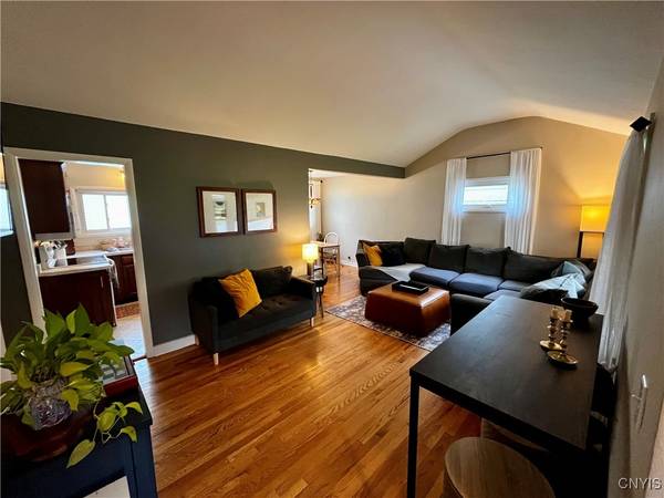 Utica, NY 13501,5 Harriet ST