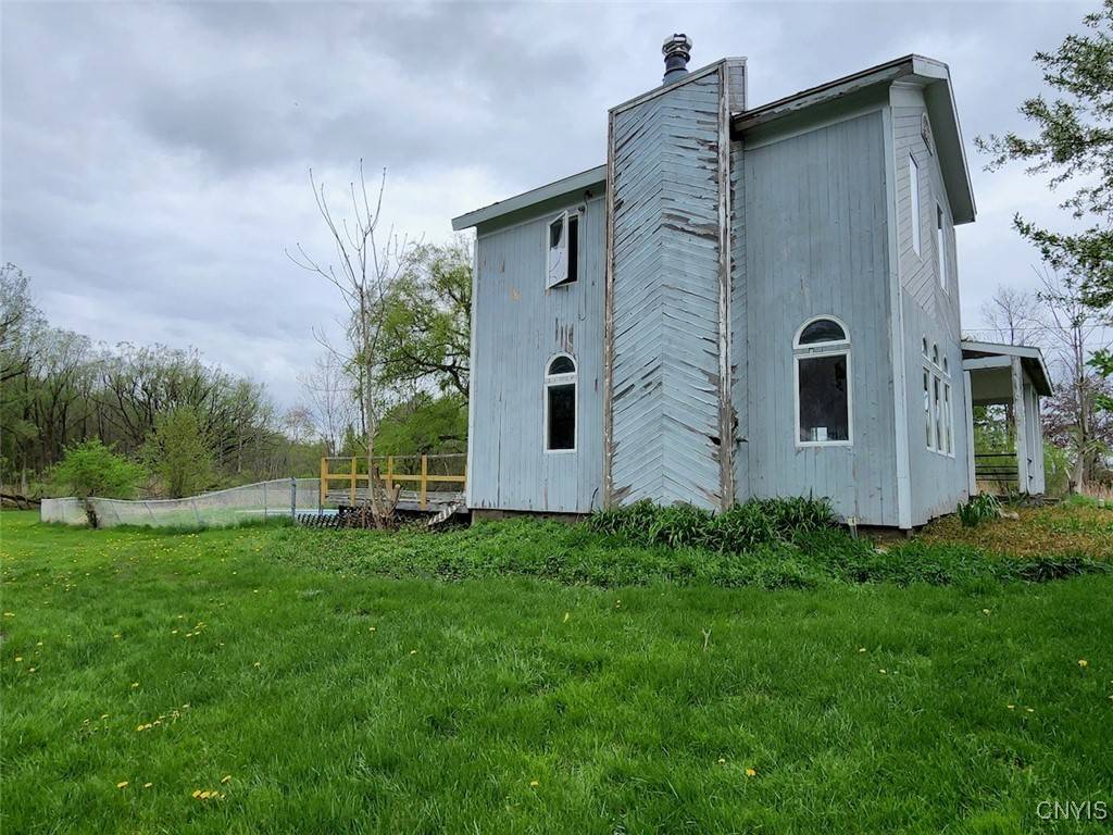Clay, NY 13041,8495 Caughdenoy RD