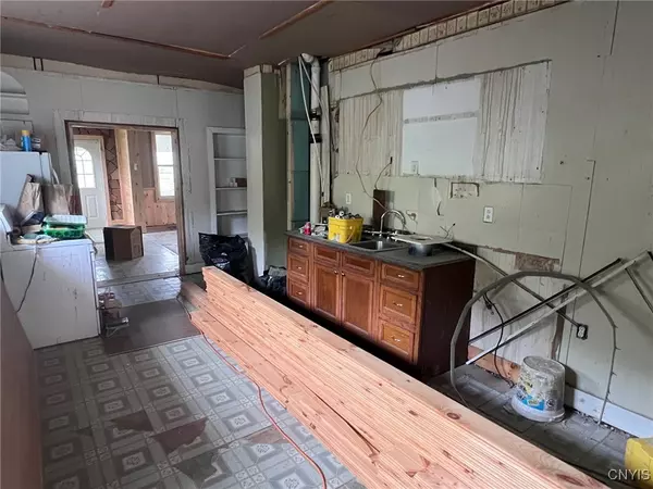 Antwerp, NY 13608,109 Mechanic ST