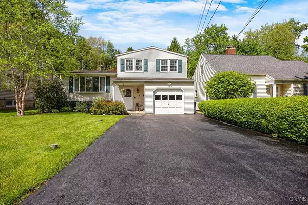 424 S Terry RD, Syracuse, NY 13219