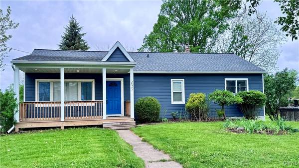 3825 East St Rd, Skaneateles, NY 13152