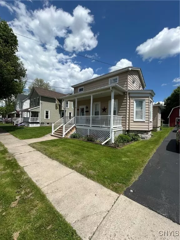 Auburn, NY 13021,112 N Fulton ST