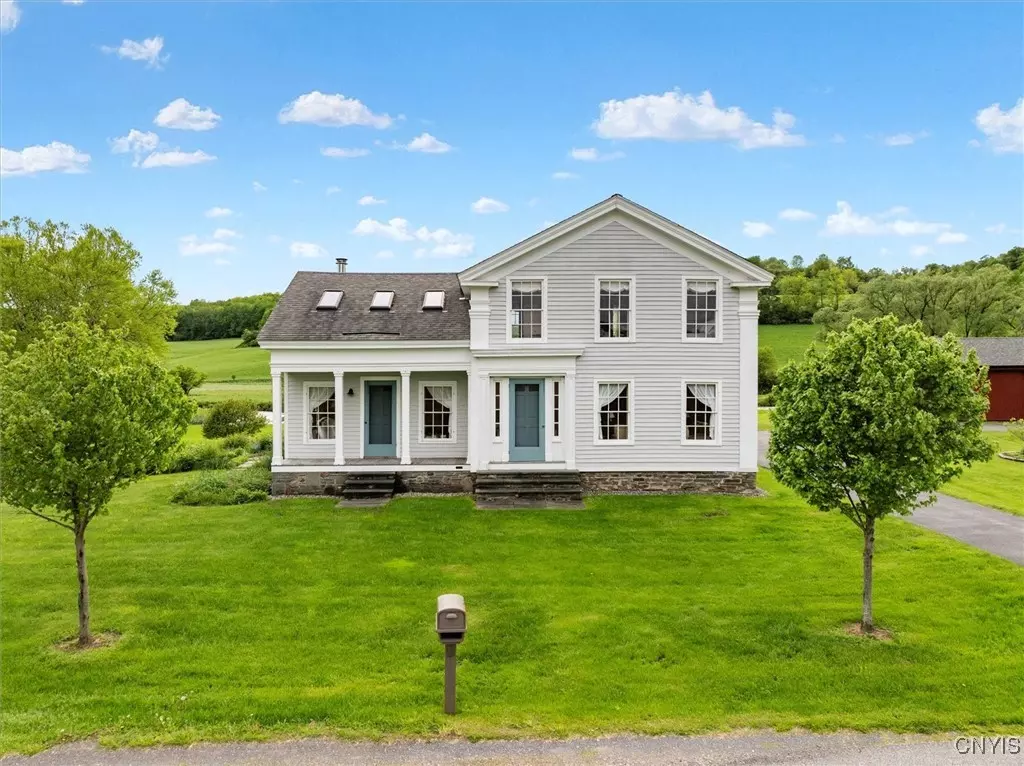Earlville, NY 13332,537 Earlville RD