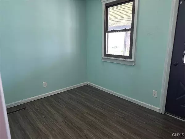 Utica, NY 13502,442 Euclid RD