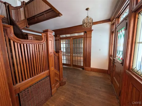 Watertown, NY 13601,116 Flower AVE E