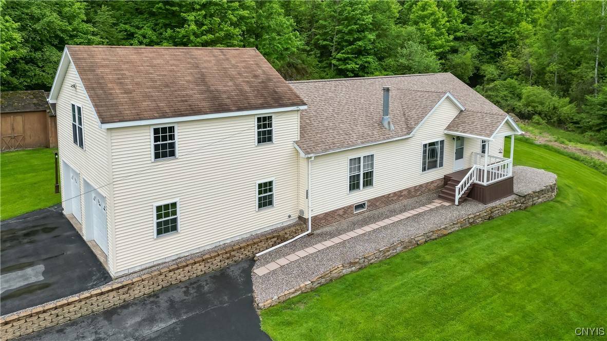 815 Country Club RD, Gouverneur, NY 13642