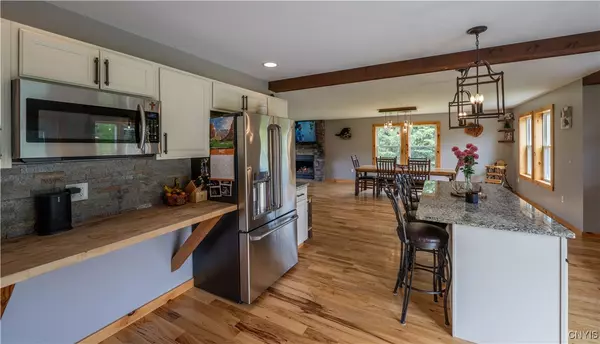 Frankfort, NY 13340,294 Mcintyre RD