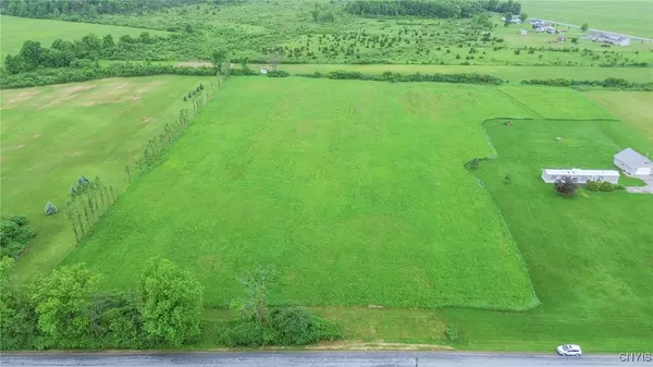 Miller RD, La Fargeville, NY 13656