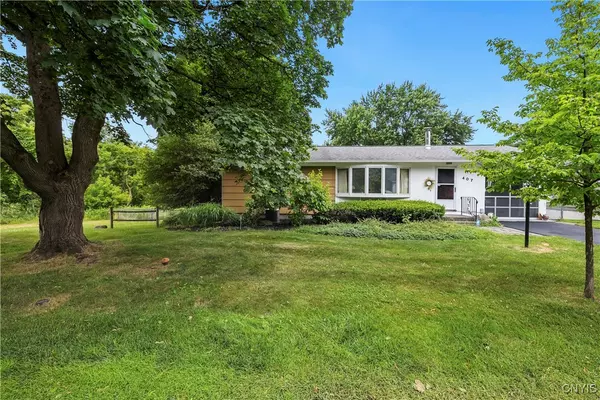 Syracuse, NY 13207,407 Mitchell Ave AVE