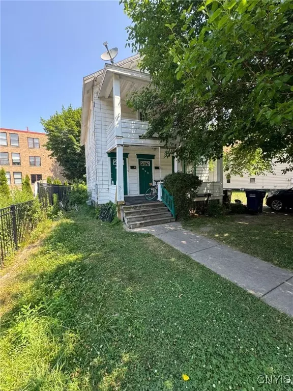 Syracuse, NY 13205,152 Fage AVE #54